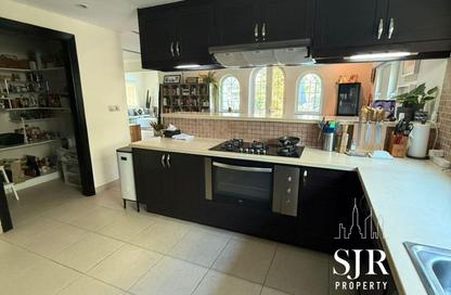 Villa - 4 Bedrooms - 4 Bathrooms for rent in District 7 - Jumeirah Park - Dubai