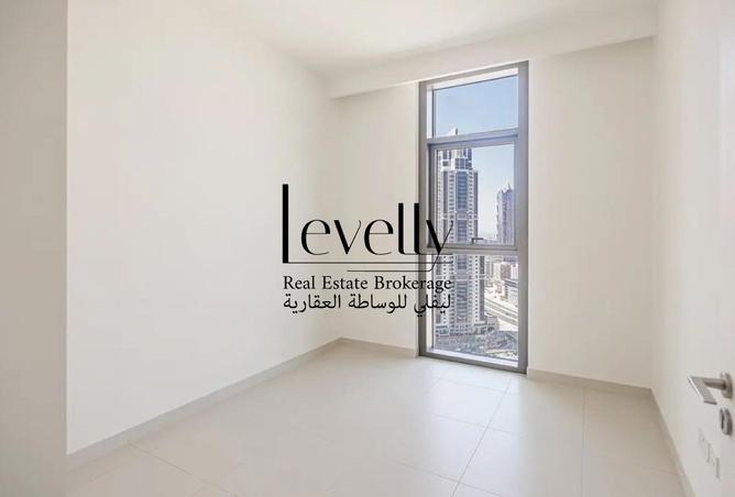 80703044 - Property Image 3