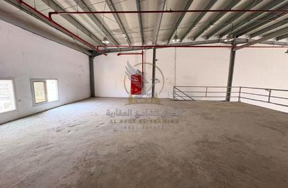 Warehouse - Studio - 1 for rent in Al Jlail - Al Sajaa - Sharjah