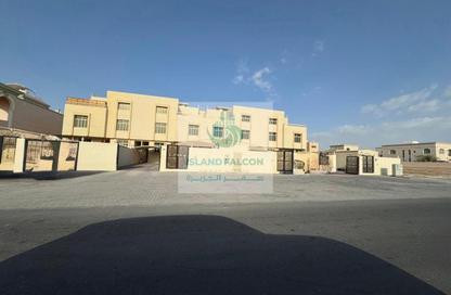 مجمع سكني - 6 غرف نوم - 7 حمامات للبيع في مدينة خليفة - أبوظبي