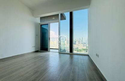 Apartment - 1 - 1 for rent in Bloom Towers B - Bloom Towers - District 10 - Jumeirah Village Circle - Dubai