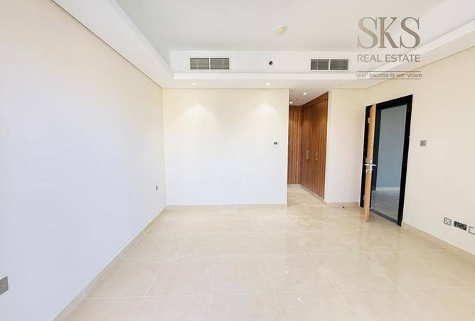 73876887 - Property Image 3