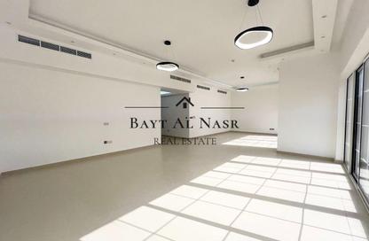 Villa - 4 Bedrooms - 5 Bathrooms for rent in Nad Al Sheba Villas - Nad Al Sheba 3 - Nad Al Sheba - Dubai Villa - 4 Bedrooms - 5 Bathrooms for rent in Nad Al Sheba Villas - Nad Al Sheba 3 - Nad Al Sheba - Dubai