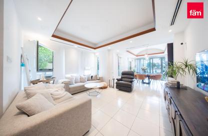 Villa - 3 Bedrooms - 4 Bathrooms for sale in Springs 14 - The Springs - Dubai