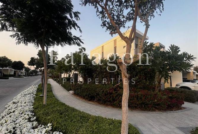 87862613 - صورة العقار 2
