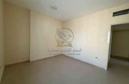 Apartment - 2 Bedrooms - 2 Bathrooms for rent in Al Khan Corniche - Al Khan - Sharjah