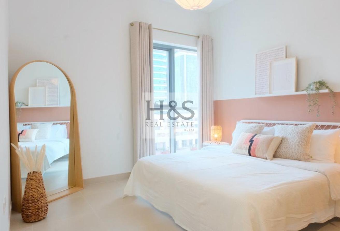 Burj Khalifa View | Spacious Layout | Prime Area photo 8