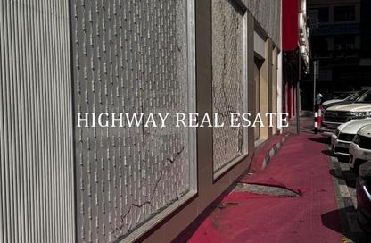 Shop - Studio - 2 for rent in Rolla Square - Rolla Area - Sharjah