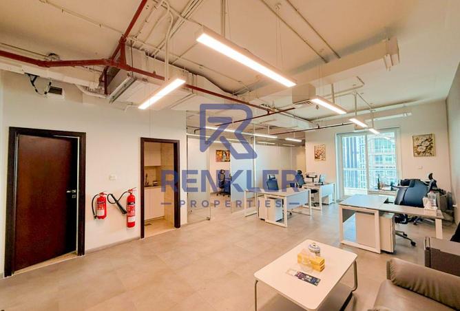 88325464 - Property Main Image
