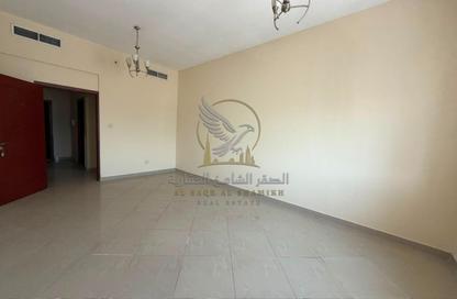 Apartment - 1 - 2 for rent in Al Majaz 1 - Al Majaz - Sharjah