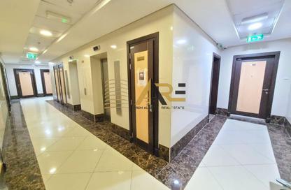عمارة بالكامل - 8 غرف نوم - 8 حمامات للايجار في بناية مويليح 3 - مويلح - الشارقة عمارة بالكامل - 8 غرف نوم - 8 حمامات للايجار في بناية مويليح 3 - مويلح - الشارقة