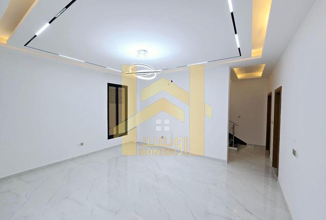 70282967 - Property Image 3