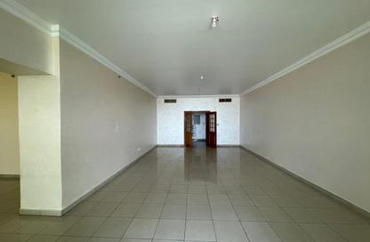 Apartment - 4 Bedrooms - 6 Bathrooms for rent in Al Majaz 3 - Al Majaz - Sharjah