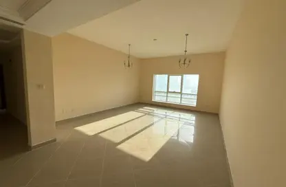 Apartment - 2 Bedrooms - 3 Bathrooms for rent in Al Majaz 1 - Al Majaz - Sharjah