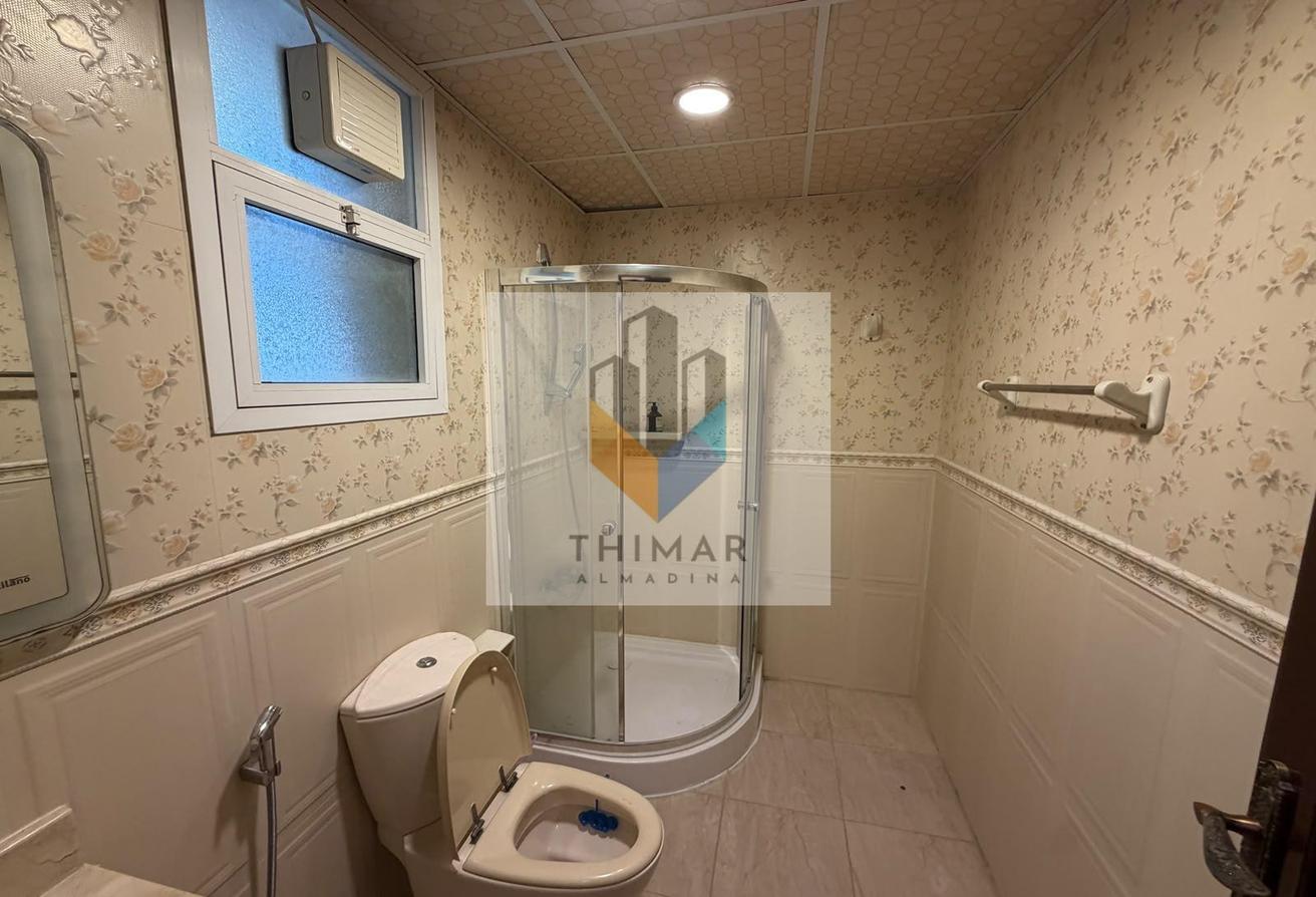 Huge Plot | Semi Furnished | Vacant Now photo 17