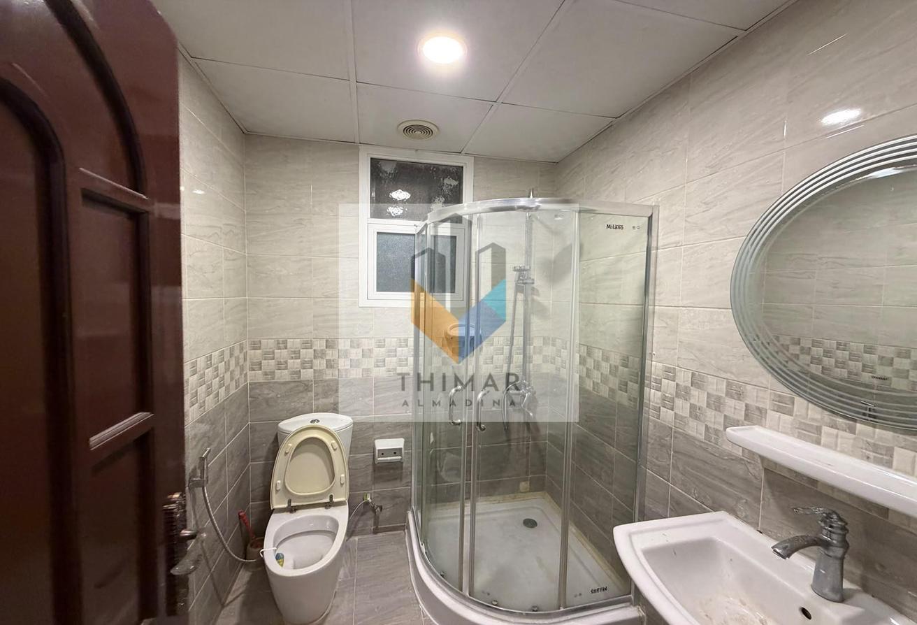 Huge Plot | Semi Furnished | Vacant Now photo 14
