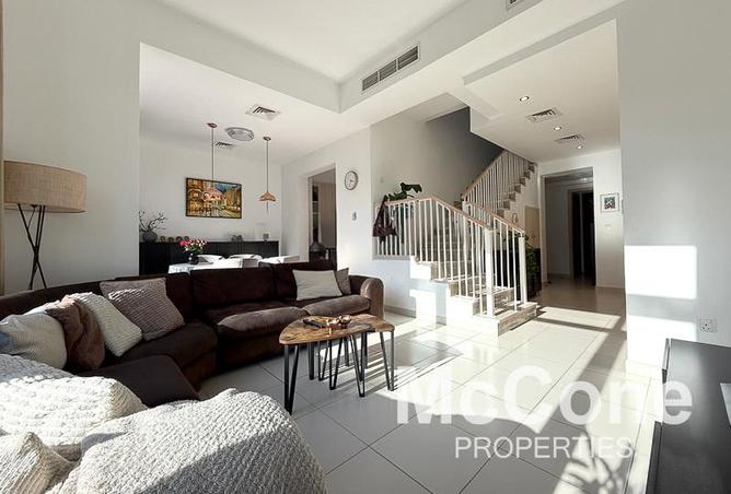 16190110 - Property Image 3