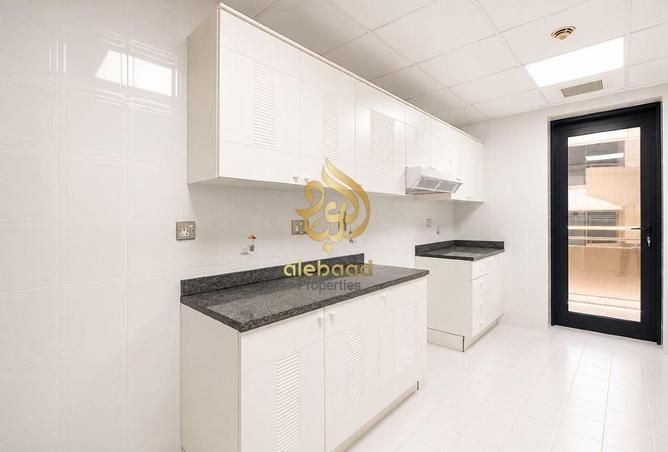 122440621 - Property Image 2