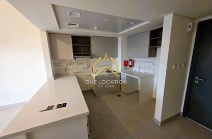 Apartment - 2 Bedrooms - 2 Bathrooms for rent in Reeman Living - Al Shamkha - Abu Dhabi Apartment - 2 Bedrooms - 2 Bathrooms for rent in Reeman Living - Al Shamkha - Abu Dhabi