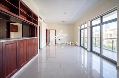 Apartment - 2 Bedrooms - 3 Bathrooms for rent in Arno B - Arno - The Views - Dubai Apartment - 2 Bedrooms - 3 Bathrooms for rent in Arno B - Arno - The Views - Dubai
