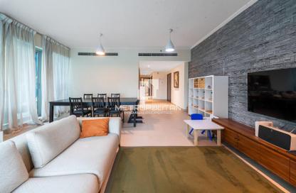 Apartment - 2 Bedrooms - 2 Bathrooms for sale in Attessa Tower - Marina Promenade - Dubai Marina - Dubai