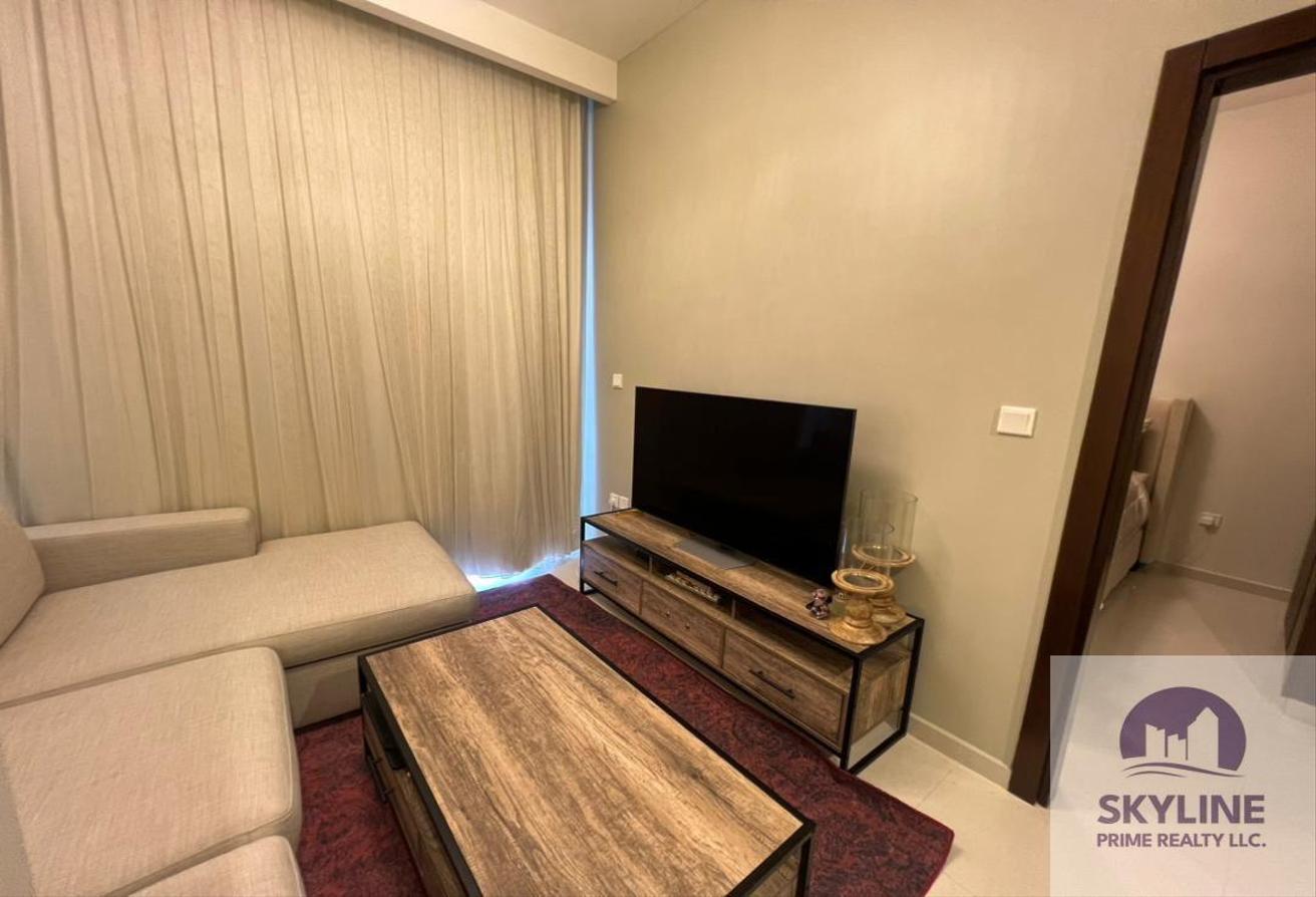 Spacious Layout | Fully Furnished | Vacant photo 4