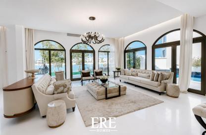 Villa - 4 Bedrooms - 5 Bathrooms for rent in Garden Homes Frond M - Garden Homes - Palm Jumeirah - Dubai