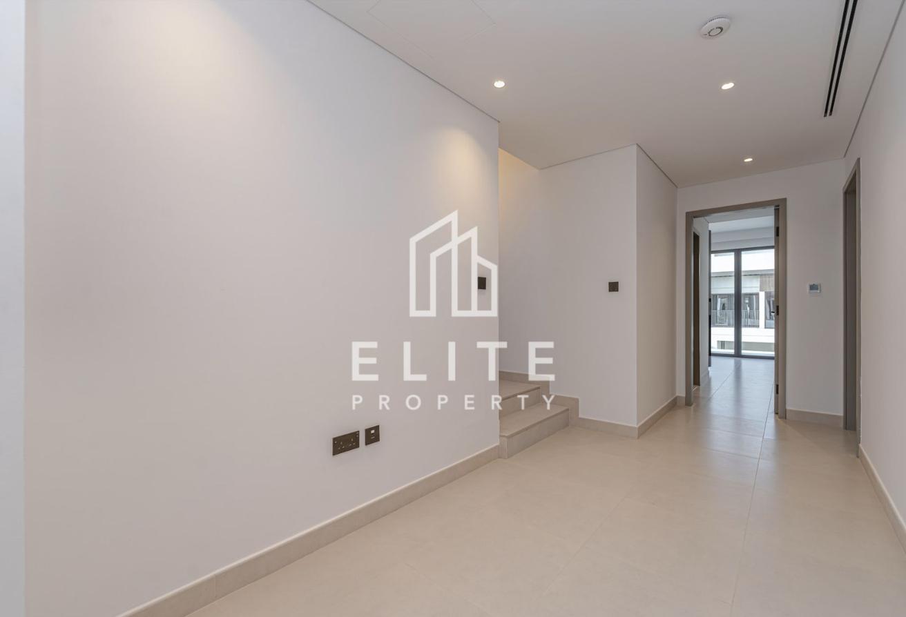 Fully Equipped | Open View | Spacious Plot photo 8