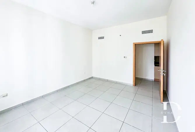 162776353 - Property Image 3