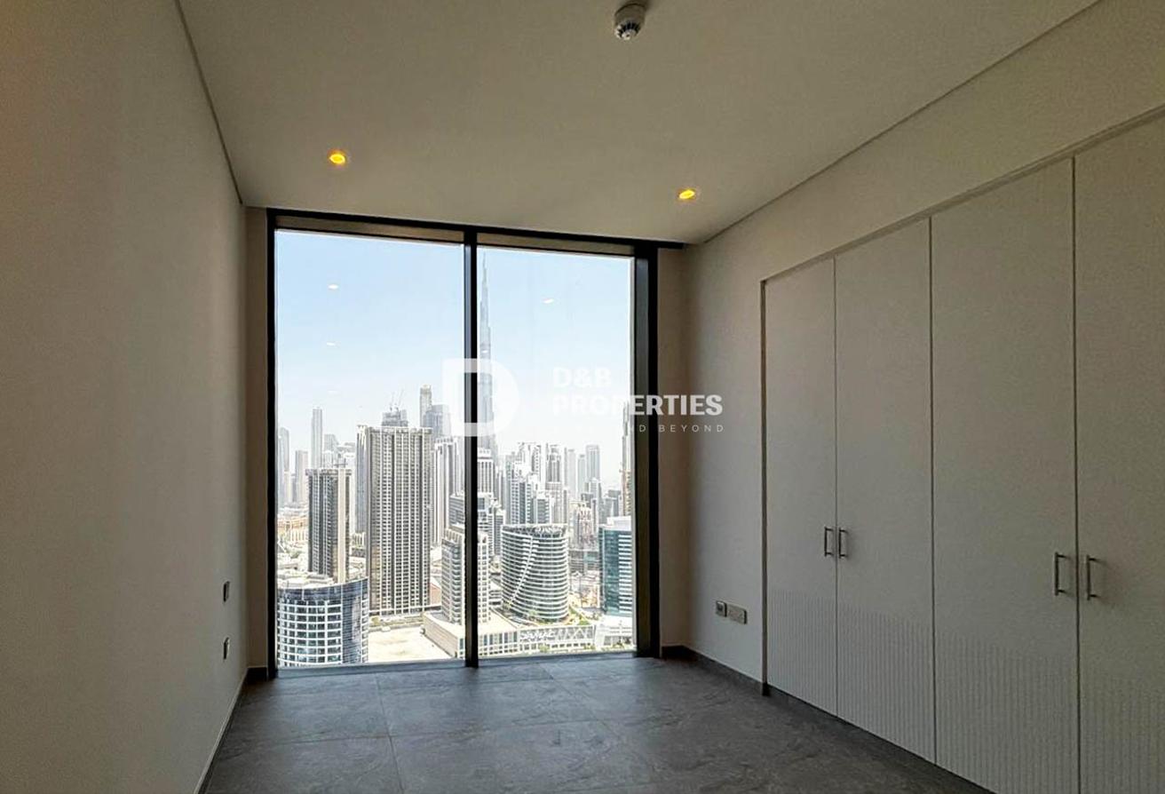 BURJ KHALIFA & CANAL VIEW | HIGH FLOOR | MAID ROOM photo 19