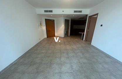 Apartment - 1 - 2 for rent in UP Tower - Sheikh Zayed Road - Dubai Apartment - 1 - 2 for rent in UP Tower - Sheikh Zayed Road - Dubai
