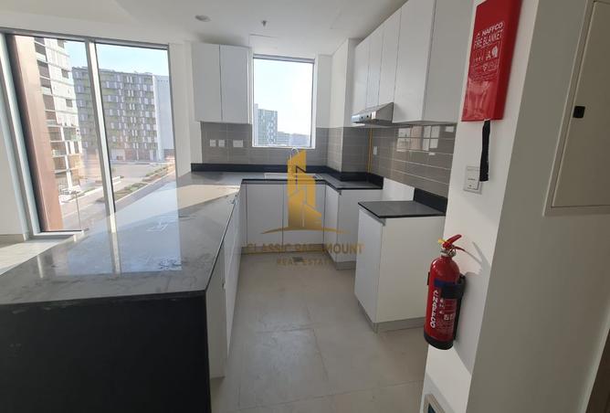 16020296 - Property Image 2