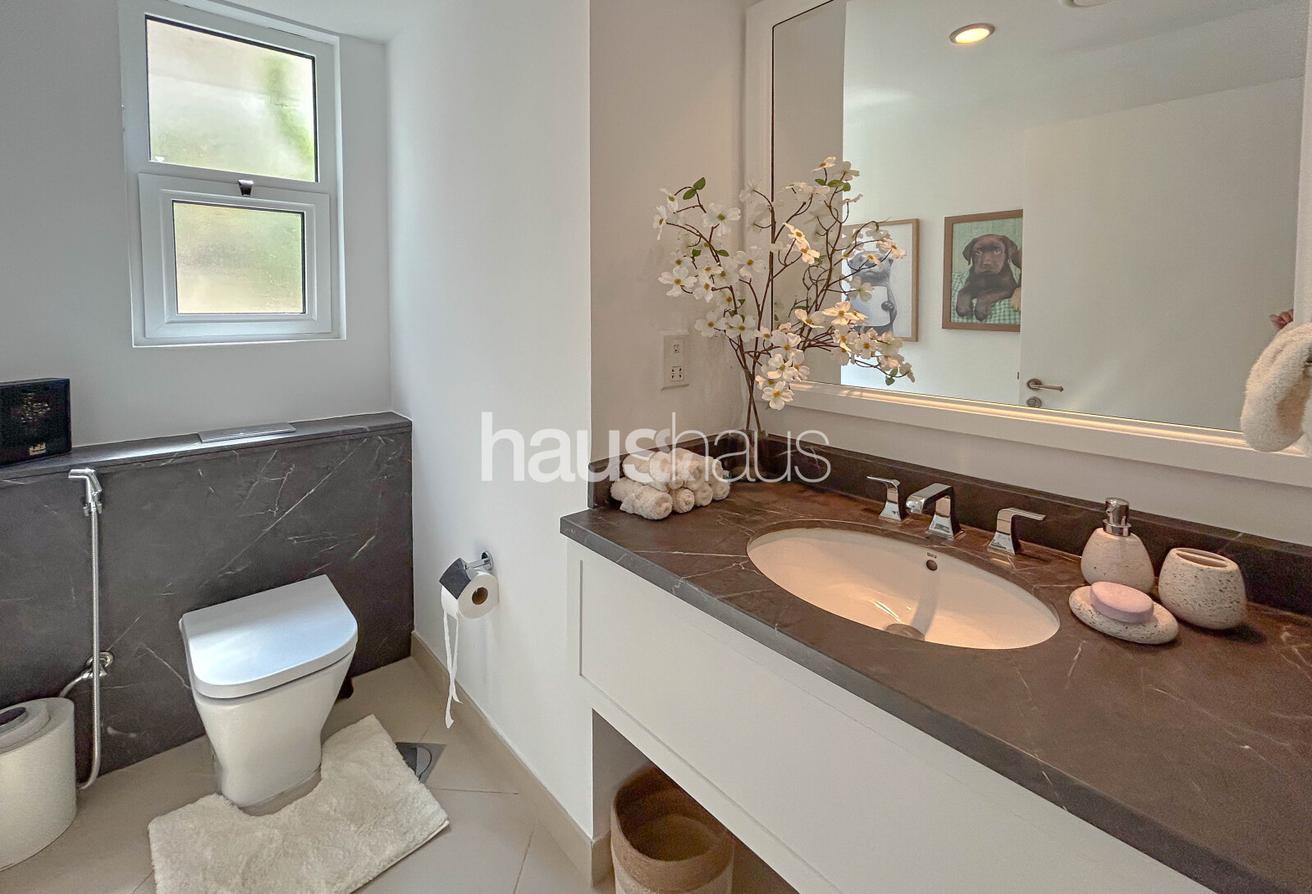 Upgraded | Large Plot | Stand Alone Villa photo 12