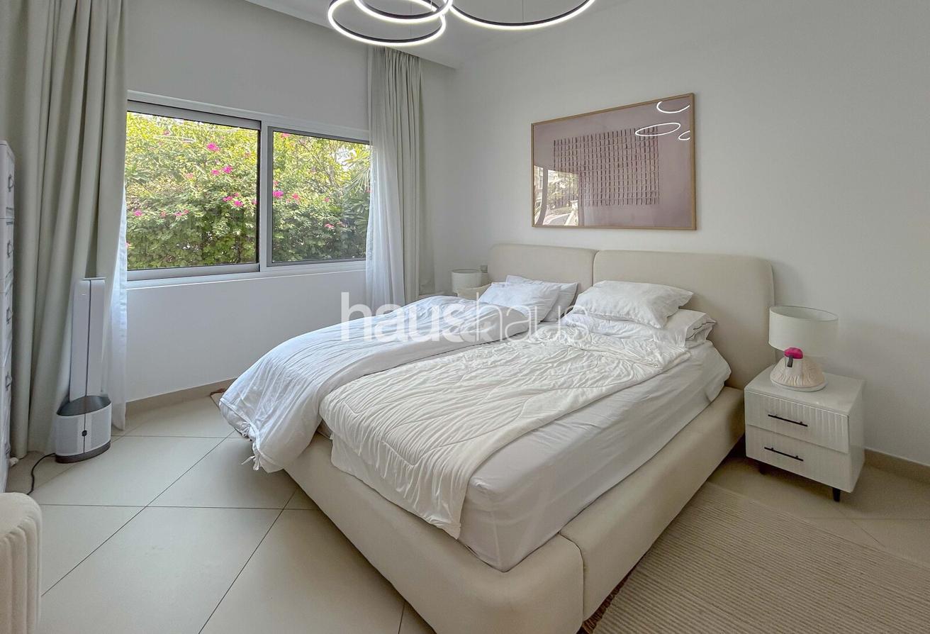 Upgraded | Large Plot | Stand Alone Villa photo 8