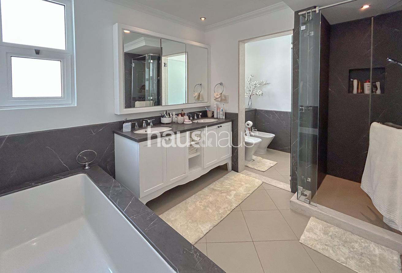 Upgraded | Large Plot | Stand Alone Villa photo 6