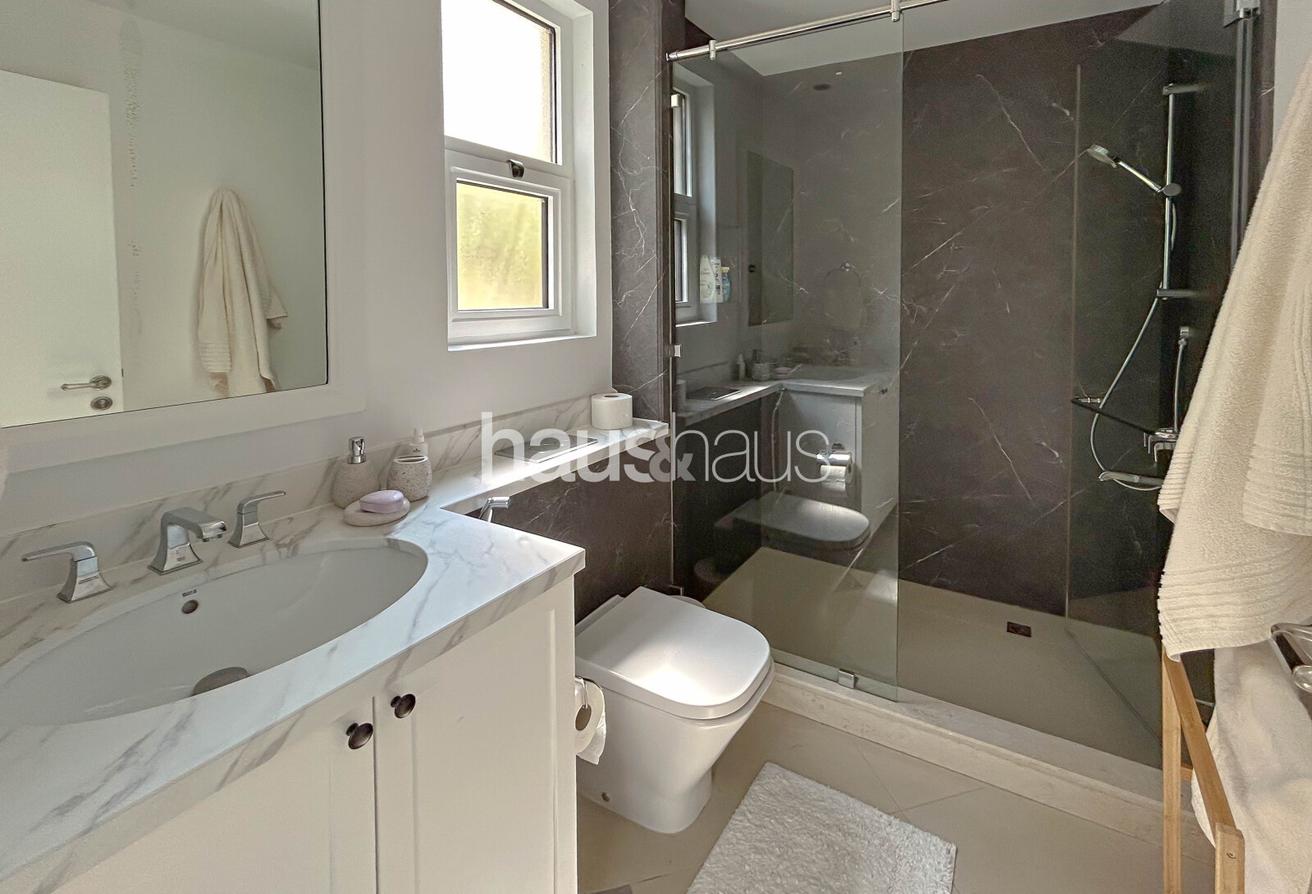 Upgraded | Large Plot | Stand Alone Villa photo 10
