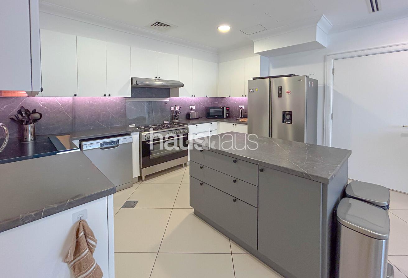 Upgraded | Large Plot | Stand Alone Villa photo 11