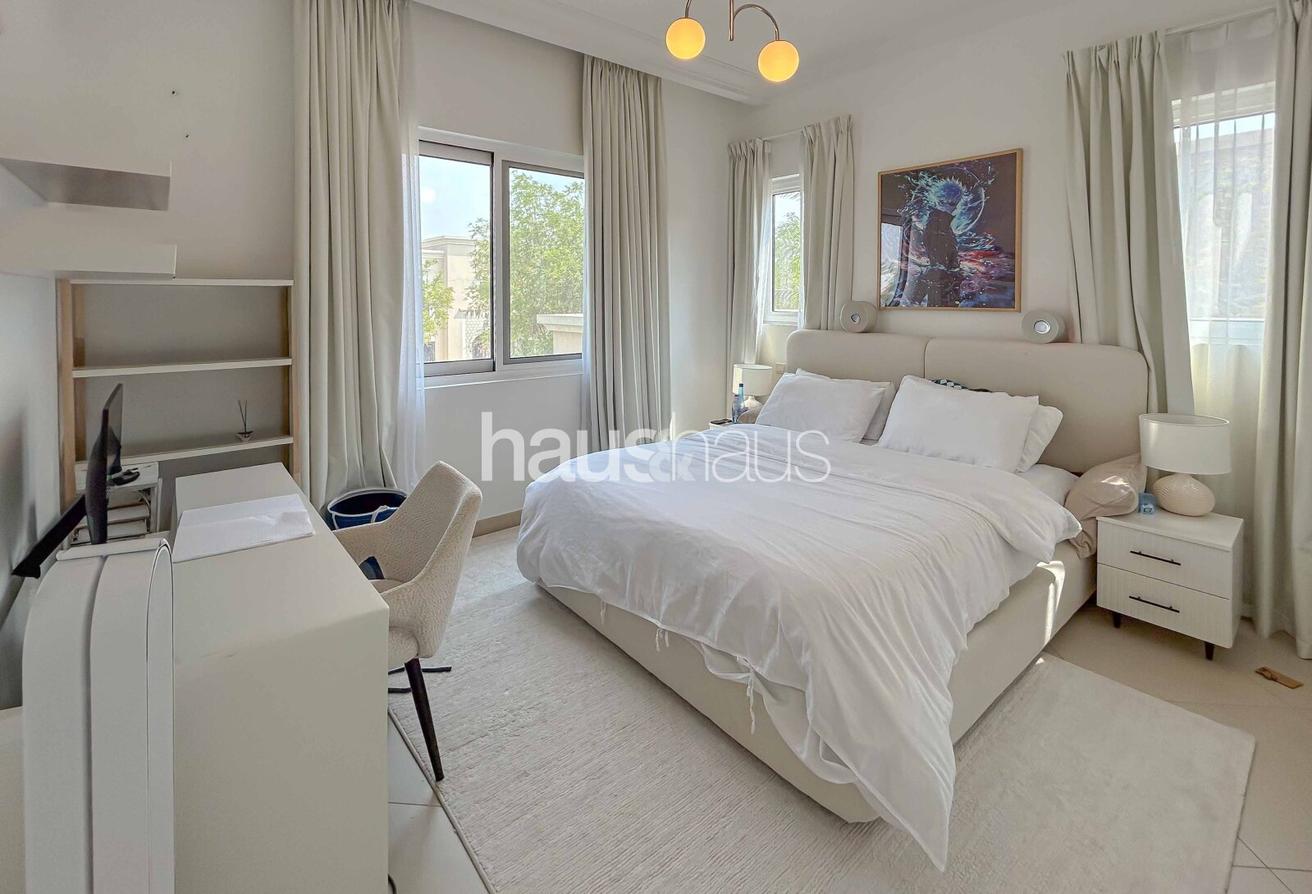 Upgraded | Large Plot | Stand Alone Villa photo 5