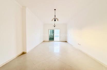Apartment - 3 - 3 for rent in New Al Taawun Road - Al Taawun - Sharjah
