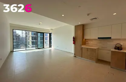Apartment - 2 Bedrooms - 2 Bathrooms for sale in Seagate Building 1 - Seagate - Mina Rashid - Dubai