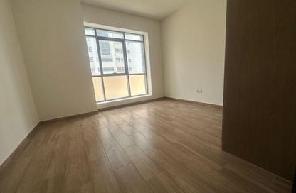 Apartment - 2 Bedrooms - 2 Bathrooms for rent in Al Taawoon Tower 1 - Al Taawoon Towers - Al Khan - Sharjah