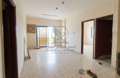 Apartment - 1 - 1 for rent in Al Butina 9 Building - Al Butina - Sharjah Apartment - 1 - 1 for rent in Al Butina 9 Building - Al Butina - Sharjah