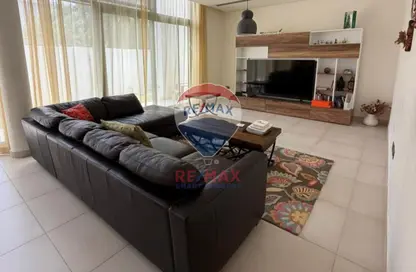 Villa - 4 Bedrooms - 7 Bathrooms for rent in West Yas - Yas Island - Abu Dhabi