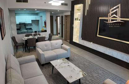 Apartment - Studio - 1 for rent in Paradise View 1 - Majan - Dubai Apartment - Studio - 1 for rent in Paradise View 1 - Majan - Dubai