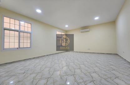 Villa - 3 Bedrooms - 3 Bathrooms for rent in Shakhbout City - Abu Dhabi