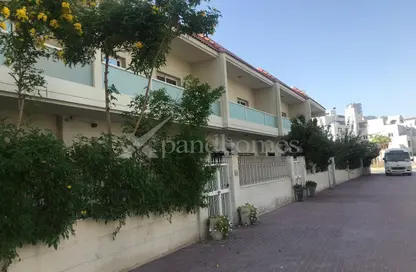 Villa - 4 Bedrooms - 6 Bathrooms for rent in Garden Lane Villas - District 15 - Jumeirah Village Circle - Dubai