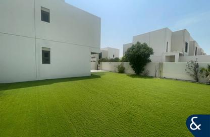 Townhouse - 4 Bedrooms - 3 Bathrooms for rent in Noor Townhouses - Town Square - Dubai Townhouse - 4 Bedrooms - 3 Bathrooms for rent in Noor Townhouses - Town Square - Dubai