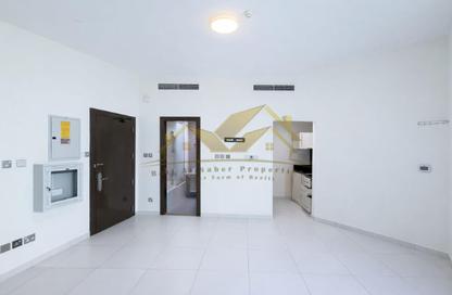 Apartment - 1 Bedroom - 2 Bathrooms for rent in Al Mankhool - Bur Dubai - Dubai Apartment - 1 Bedroom - 2 Bathrooms for rent in Al Mankhool - Bur Dubai - Dubai