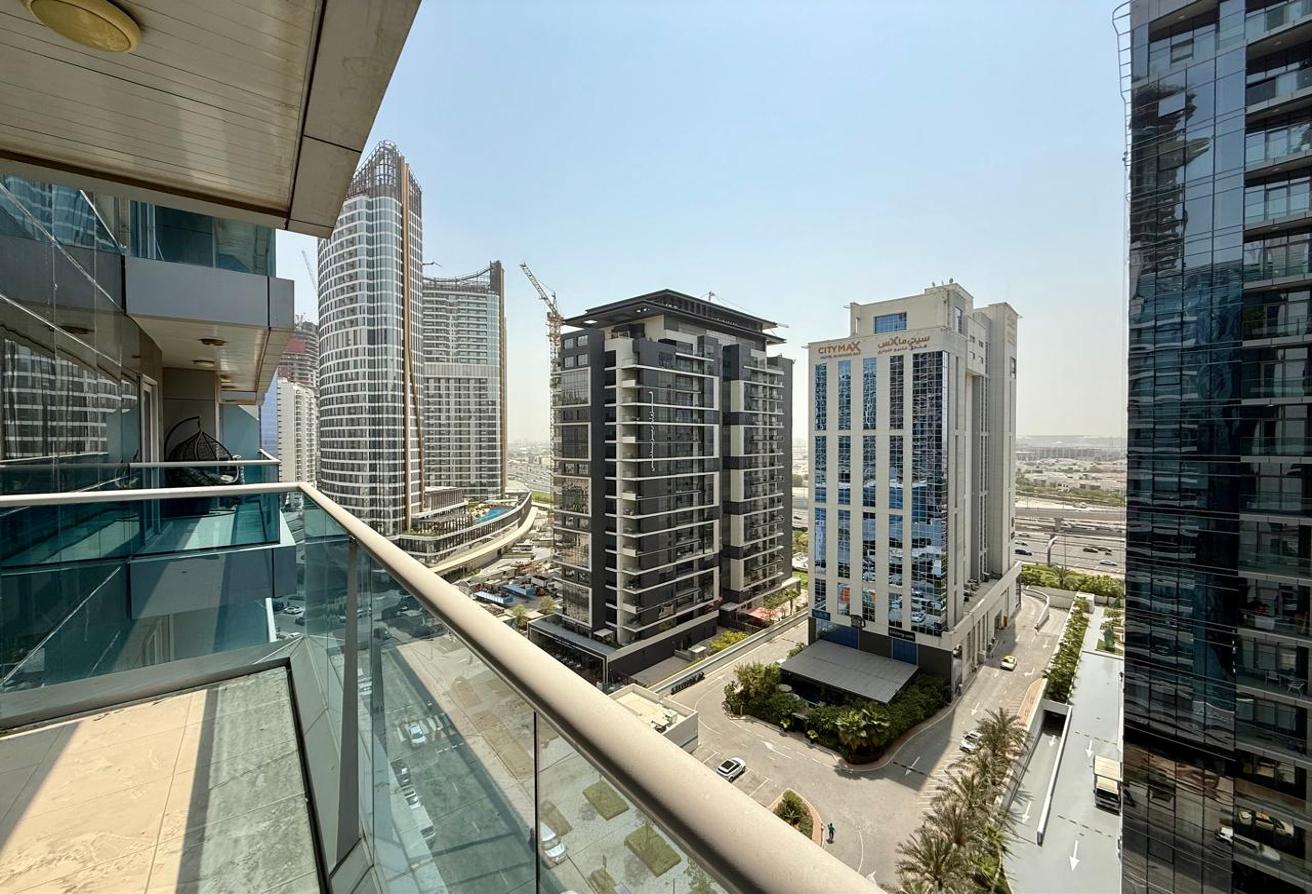 CLASSY 1BR | SPACIOUS | BEST PRICE | VIEW TODAY photo 9