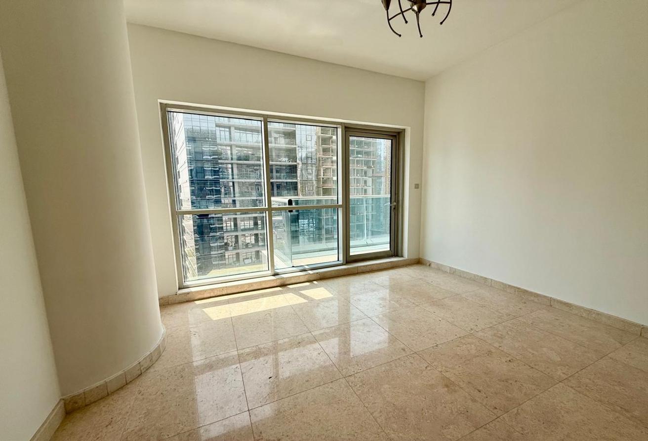 CLASSY 1BR | SPACIOUS | BEST PRICE | VIEW TODAY photo 4